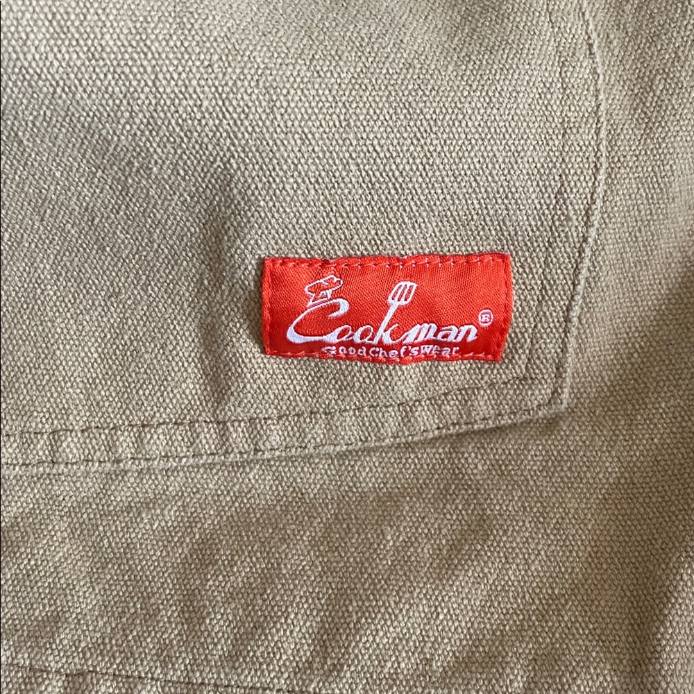 Cookman chefs wear shorts - Picture 4 of 4